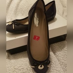 ALFANI BLACK FLATS